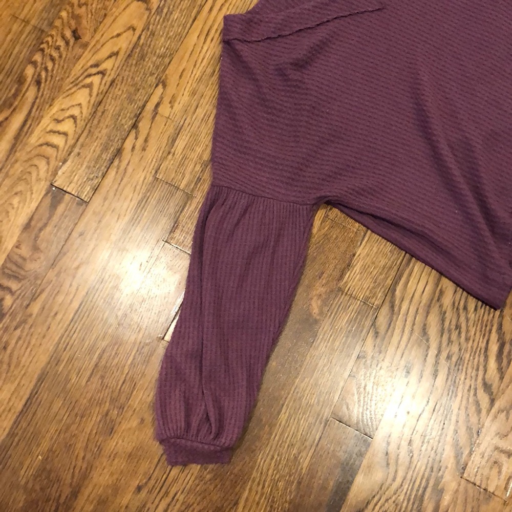 Sweater - Picture 2 of 4